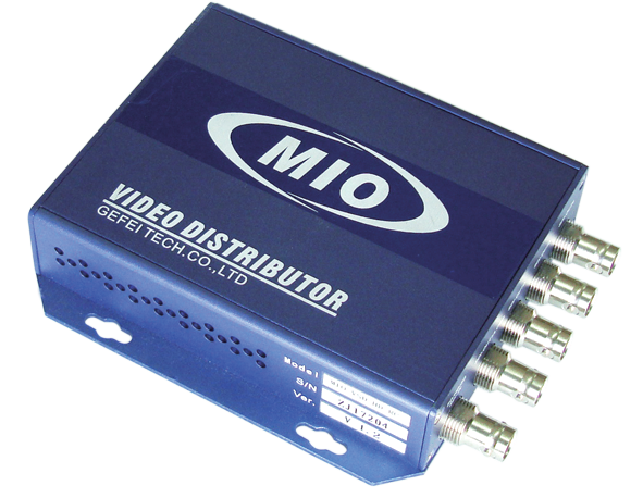 1 to 4 HD SDI video distribution amplifier with reclock